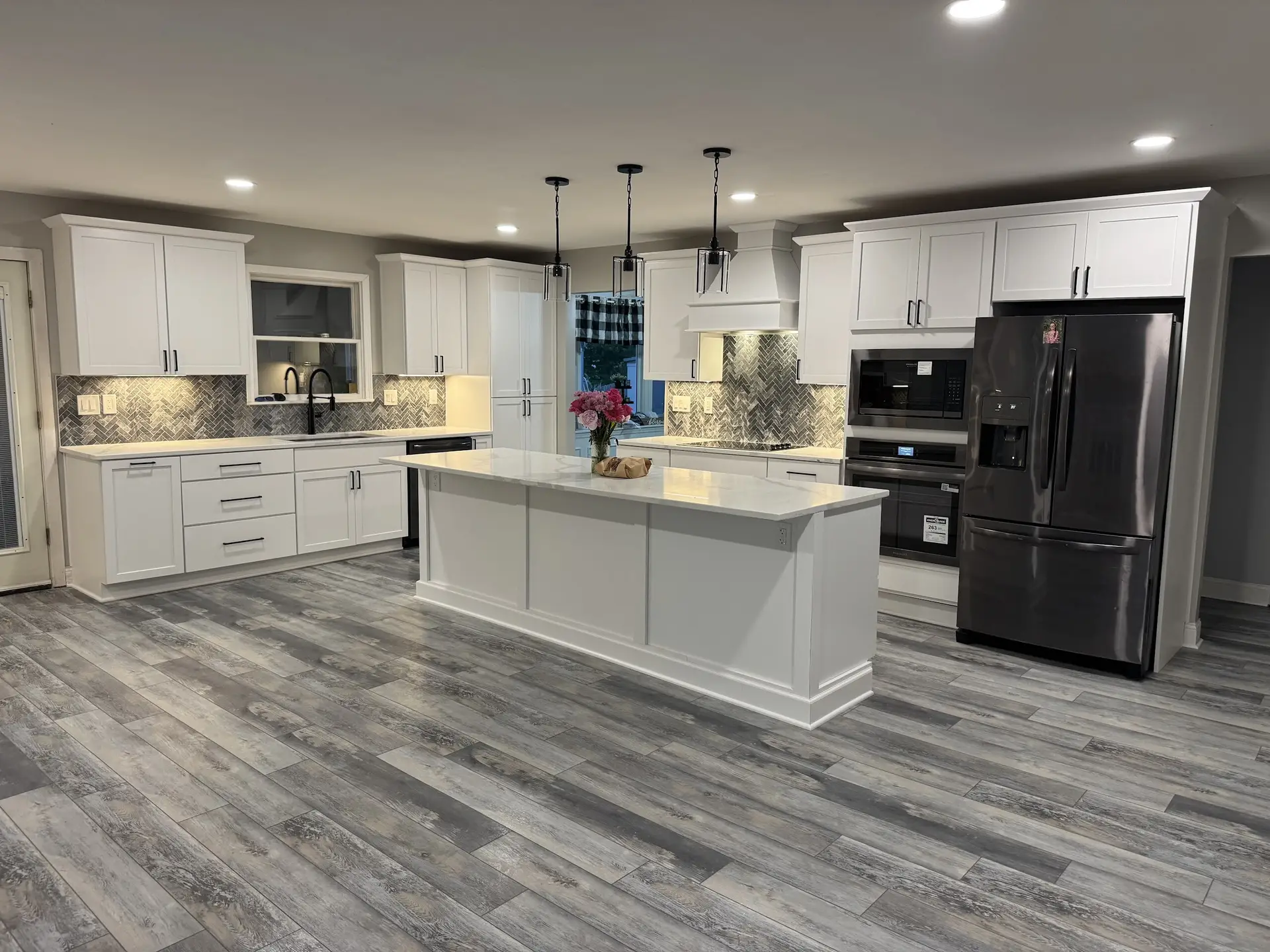 Completed kitchen remodel by 3 Day Kitchen & Bath in Dayton, OH