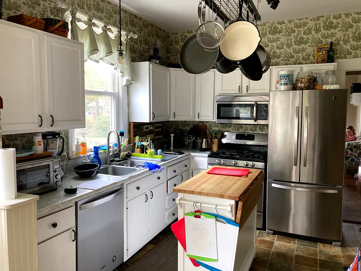 Kitchen before remodel, 3 Day Kitchen & Bath