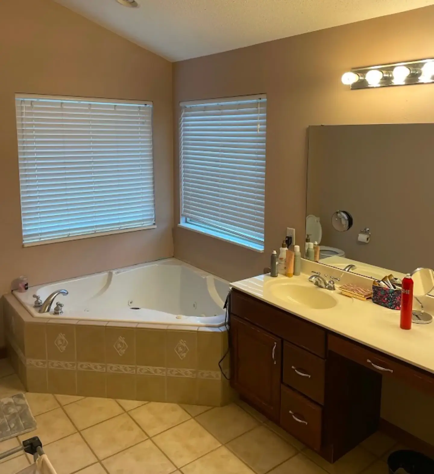 Bathroom before remodel, 3 Day Kitchen & Bath